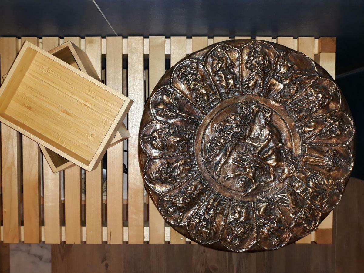 Sculptor House Apartment ลาสเปเซีย ภายนอก รูปภาพ