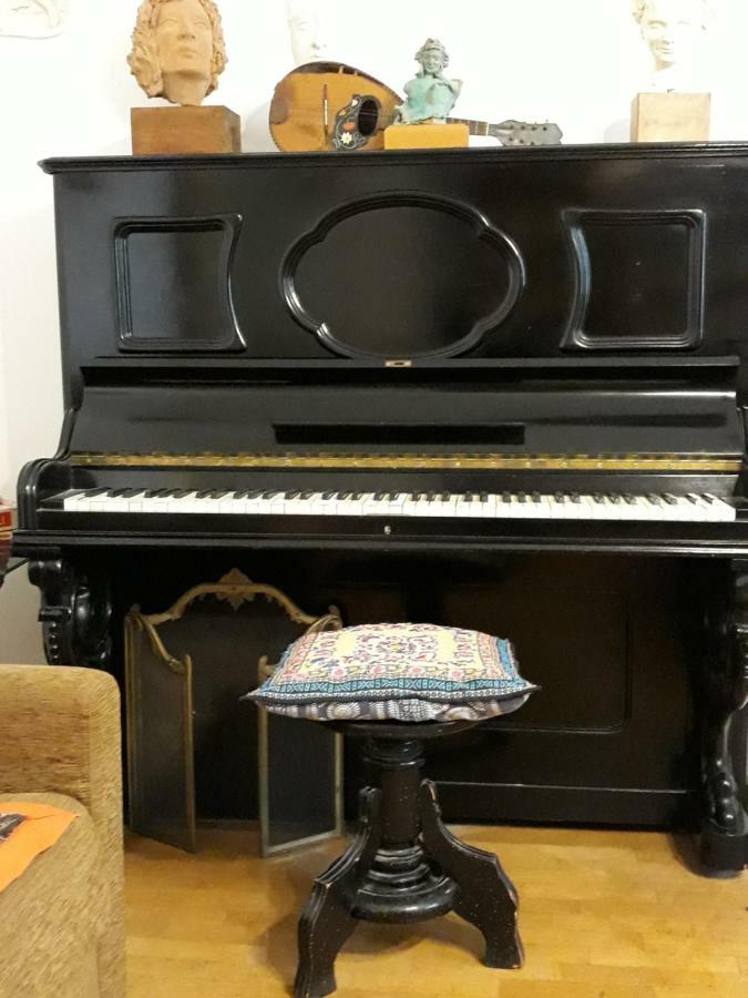 Sculptor House Apartment ลาสเปเซีย ภายนอก รูปภาพ