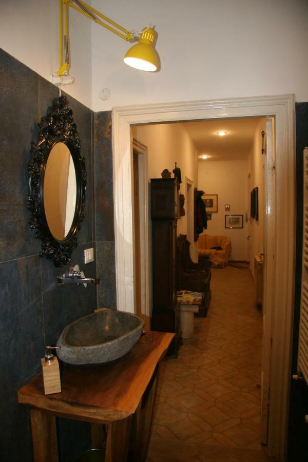 Sculptor House Apartment ลาสเปเซีย ภายนอก รูปภาพ